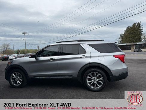Used 2021 Ford Explorer XLT w/ Equipment Group 202A AWD/4WD image 6
