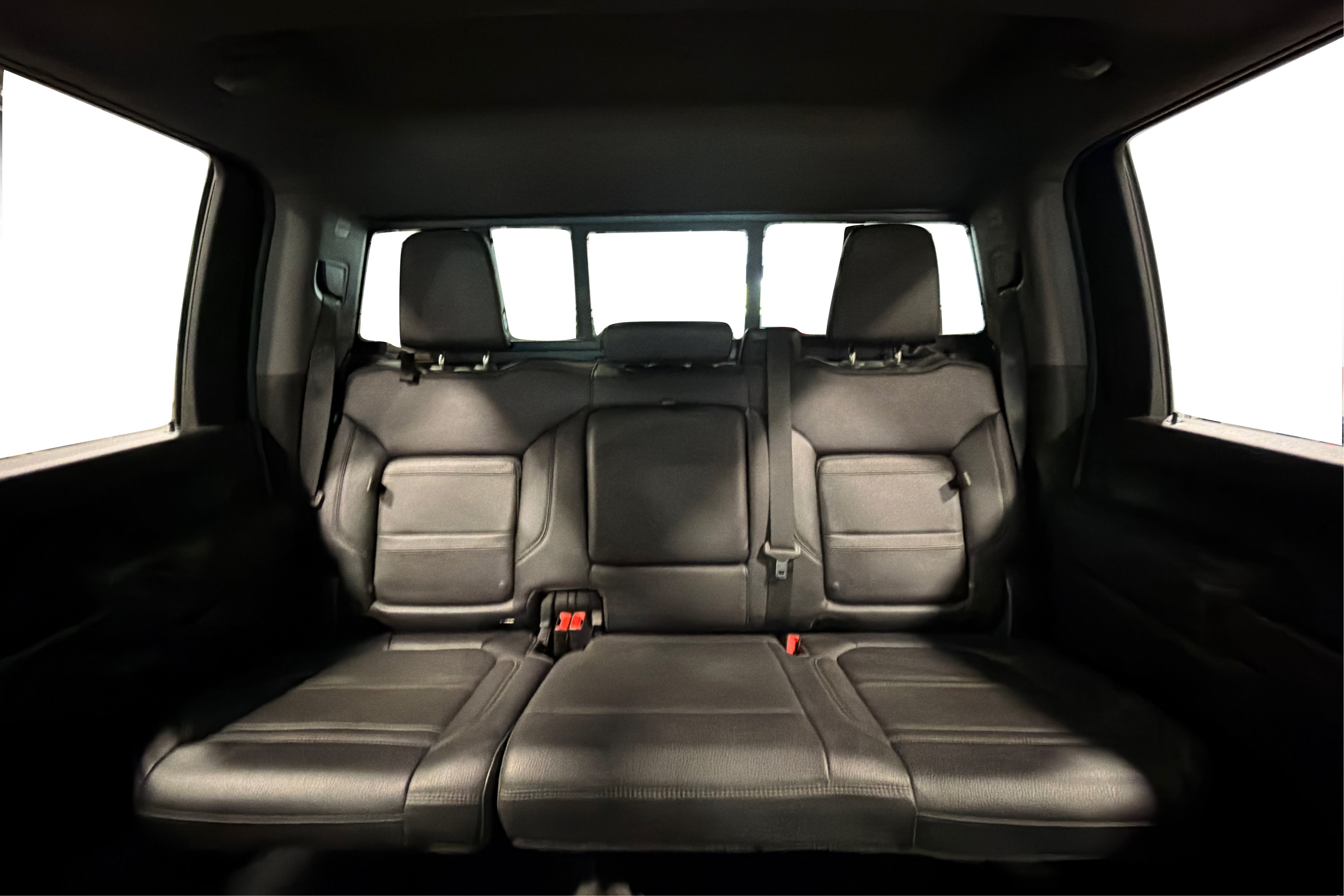 Used 2023 GMC Sierra 3500 Denali w/ Denali Black Diamond Edition AWD/4WD image 46