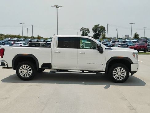 Used 2021 GMC Sierra 2500 Denali AWD/4WD image 1