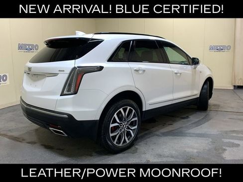 Used 2022 Cadillac XT5 Sportv AWD/4WD image 3