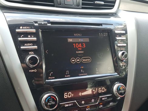Used 2019 Nissan Murano S AWD/4WD image 26