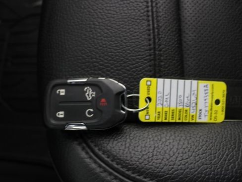 Used 2020 GMC Sierra 1500 Denali w/ Denali Ultimate Package image 9