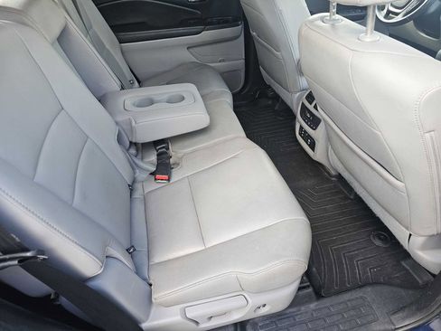 Used 2017 Honda Pilot EX-L image 24