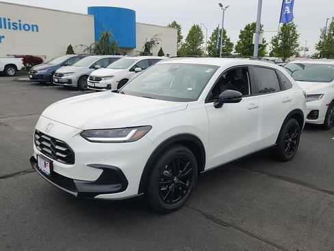 New 2026 Honda HR-V Sport image 3