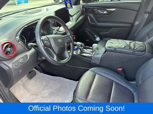 Used 2024 Chevrolet Blazer RS w/ Driver Confidence II Package FWD image 3