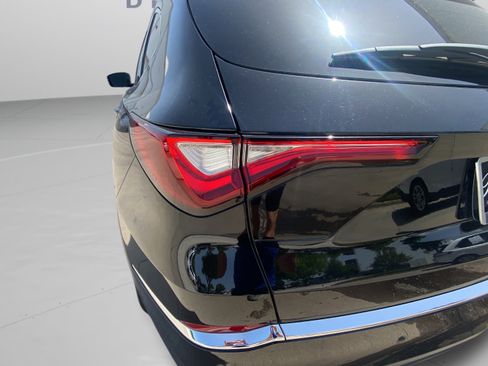 Used 2024 Acura MDX SH-AWD w/ Technology Package image 30