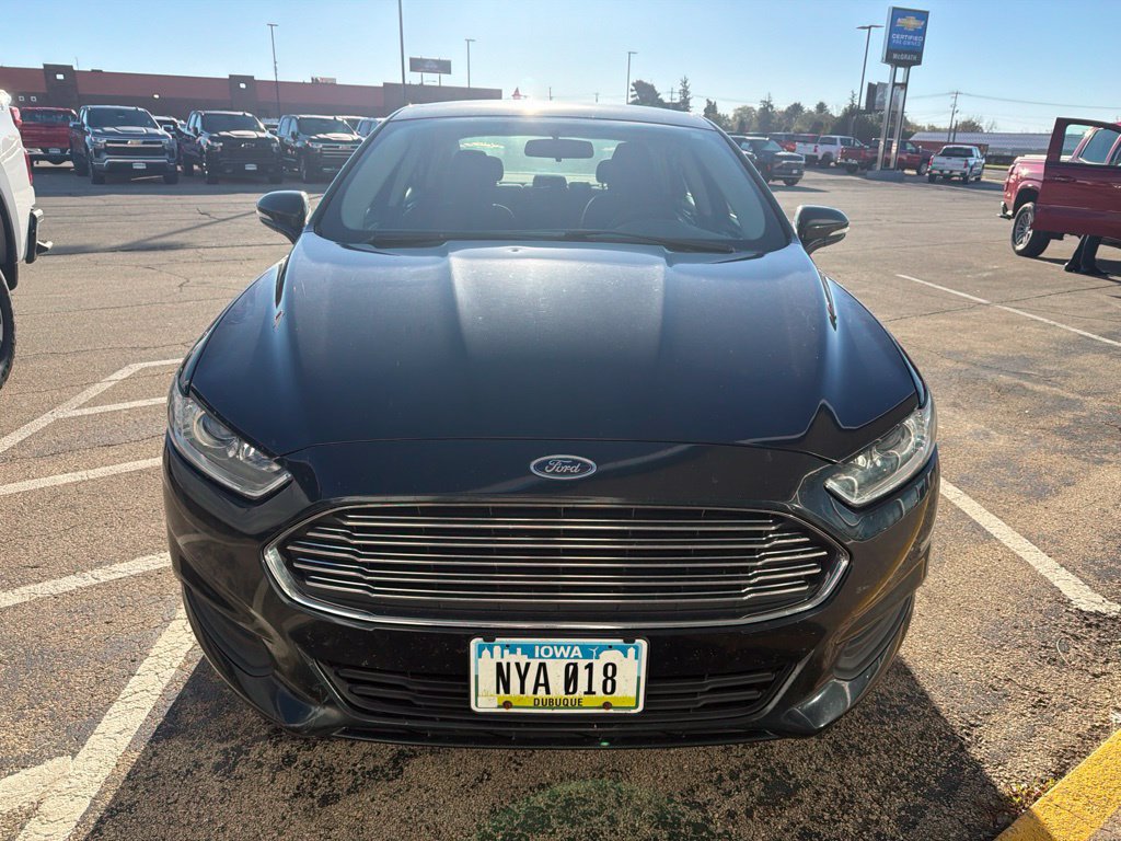 Used 2014 Ford Fusion SE FWD image 9