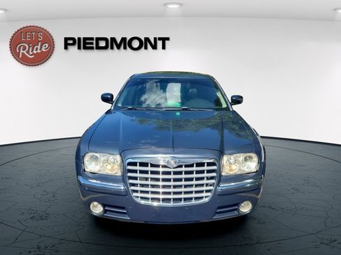 Used 2007 Chrysler 300 C RWD image 2