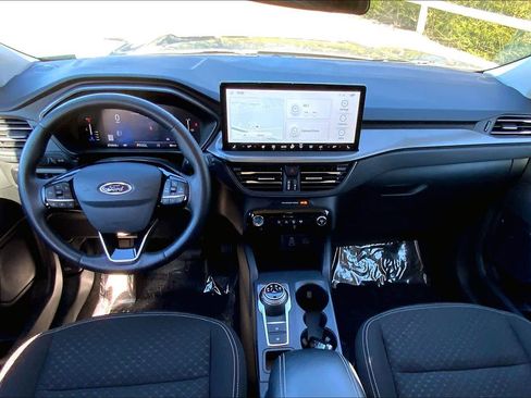 Used 2024 Ford Escape Active w/ Tech Pack #1 AWD/4WD image 17
