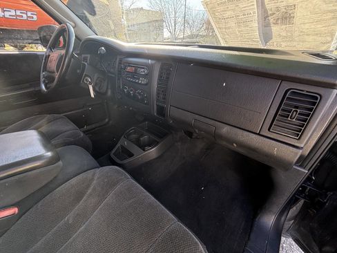 Used 2004 Dodge Dakota SLT w/ Chrome Appearance Group image 15