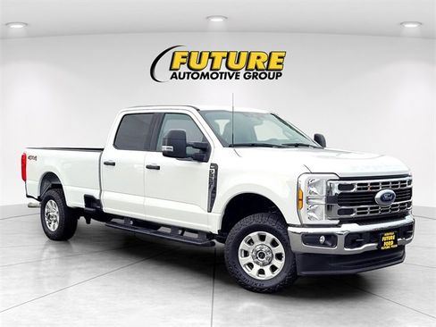 Used 2024 Ford F350 XLT image 1