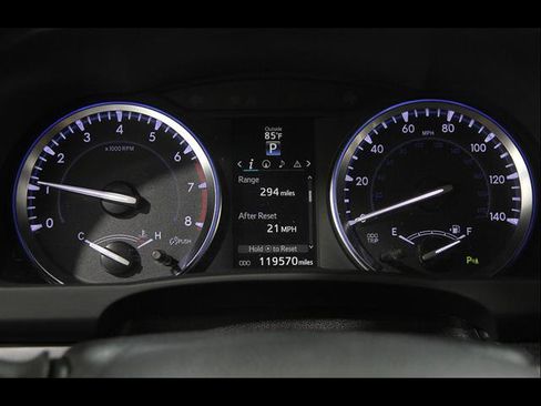 Used 2016 Toyota Highlander Limited AWD/4WD image 8
