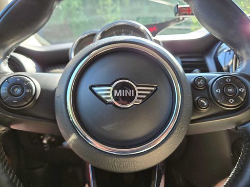 Used 2019 MINI Cooper S FWD image 21