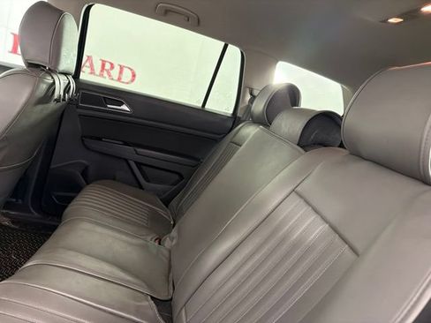 Used 2018 Volkswagen Atlas S FWD image 13