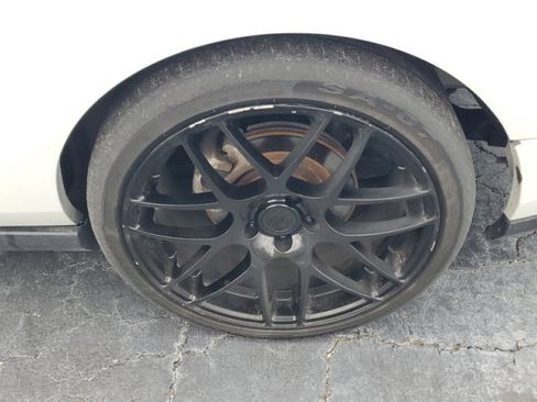 Used 2012 Ford Mustang GT image 5