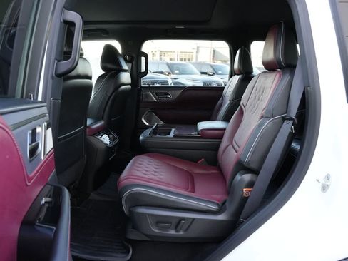 New 2026 INFINITI QX80 Autograph w/ Premium Cargo Package AWD/4WD image 19