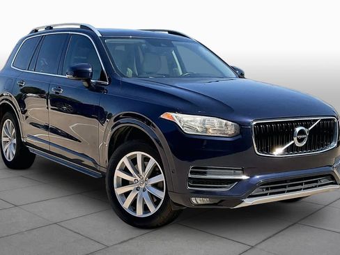 Used 2016 Volvo XC90 T6 Momentum w/ Convenience Package AWD/4WD image 3