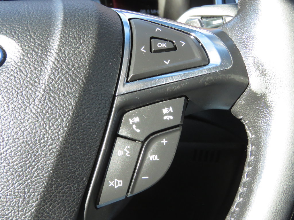 Used 2019 Ford Edge SEL w/ Equipment Group 201A AWD/4WD image 22