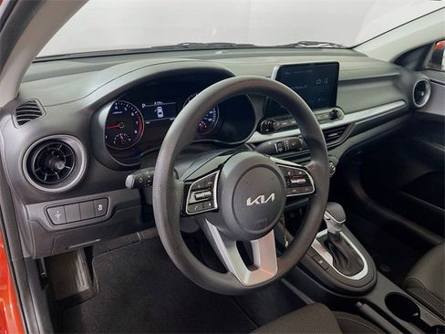 Used 2024 Kia Forte LXS image 10
