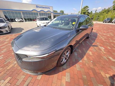 Certified 2024 Honda Accord EX image 28