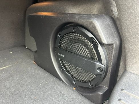 Used 2012 Ford Focus Titanium FWD image 33