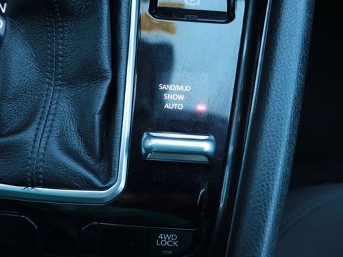 Used 2023 Jeep Compass Sport image 18