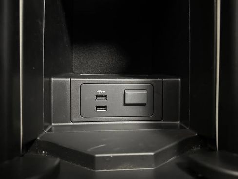 Used 2023 MAZDA CX-9 Signature image 24