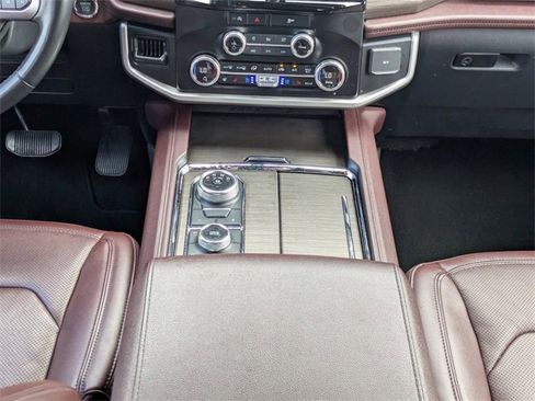 Used 2024 Ford Expedition Max Limited image 21