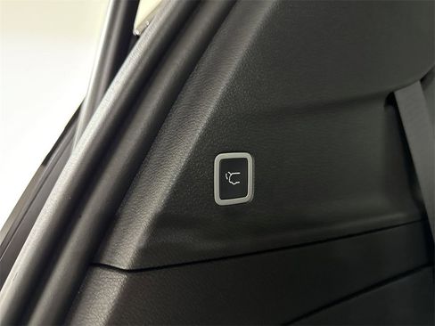 New 2026 Chrysler Pacifica Select image 26