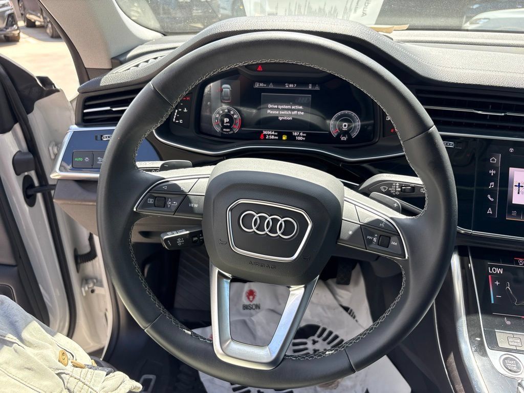 Used 2023 Audi Q8 Premium w/ Convenience Package AWD/4WD image 21