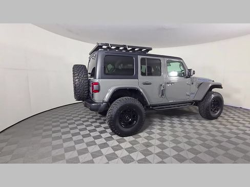 Used 2022 Jeep Wrangler Unlimited Rubicon 4xe w/ Steel Bumper Group AWD/4WD image 38