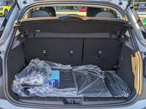 New 2026 MINI Cooper 4-Door Hardtop FWD image 21