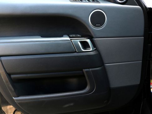 Used 2015 Land Rover Range Rover Sport Supercharged image 18