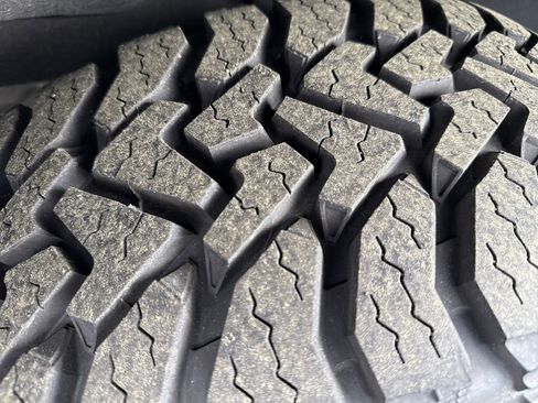 Used 2023 Chevrolet Silverado 1500 RST image 19