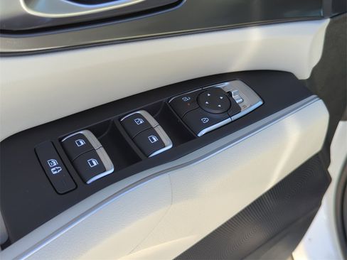 New 2026 Kia Sorento S image 22