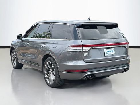 Used 2021 Lincoln Aviator Grand Touring w/ Elements Package Plus AWD/4WD image 8