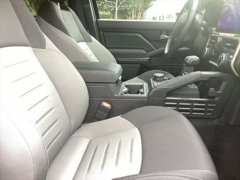 Certified 2025 Toyota Tacoma TRD Sport AWD/4WD image 3