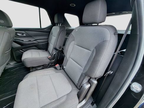 Used 2023 Chevrolet Traverse LT w/ Midnight/Sport Edition AWD/4WD image 25