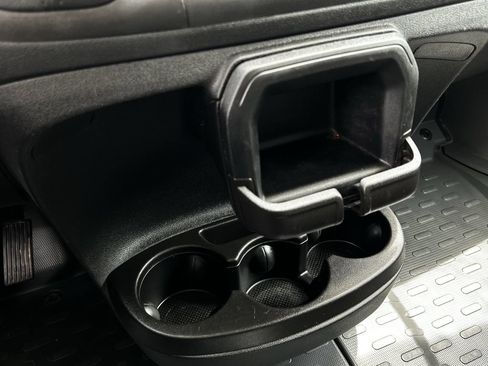 Used 2025 RAM ProMaster 2500 w/ Convenience Group FWD image 20