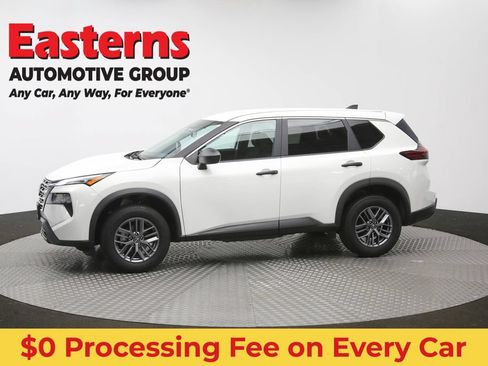 Used 2024 Nissan Rogue S AWD/4WD image 59