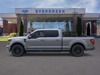 New 2026 Ford F150 XLT w/ Equipment Group 302A MID