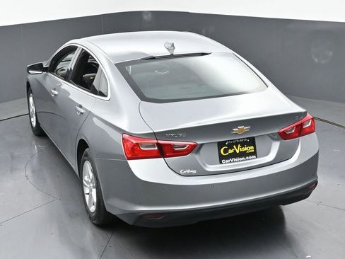 Used 2024 Chevrolet Malibu LT image 39
