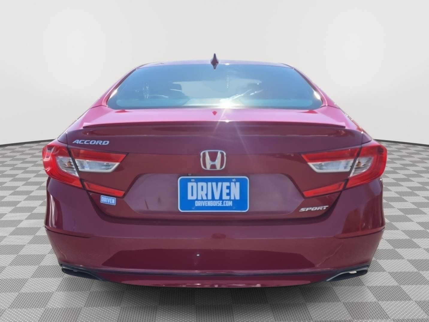 Used 2018 Honda Accord Sport image 5