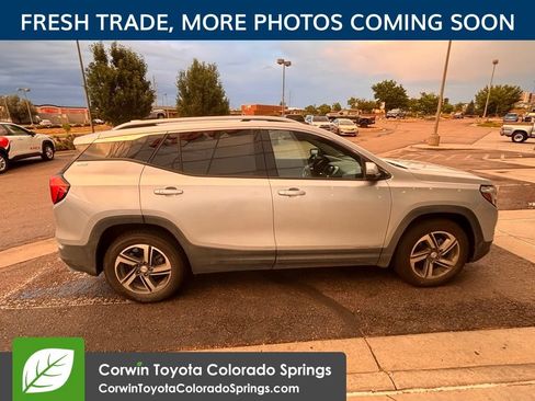 Used 2019 GMC Terrain SLT AWD/4WD image 8