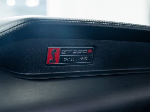 Used 2017 Ford Mustang Shelby GT350R w/ GT350R Equipment Group 920A image 13