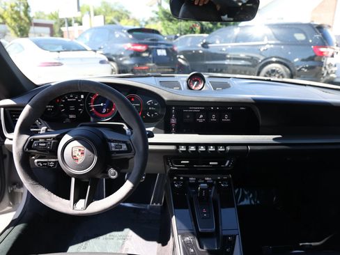 Used 2020 Porsche 911 Carrera S RWD image 35