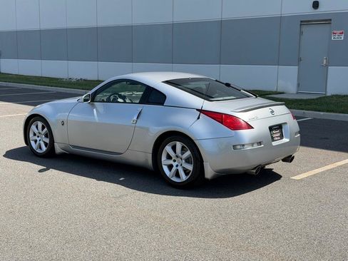 Used 2003 Nissan 350Z Touring RWD image 9
