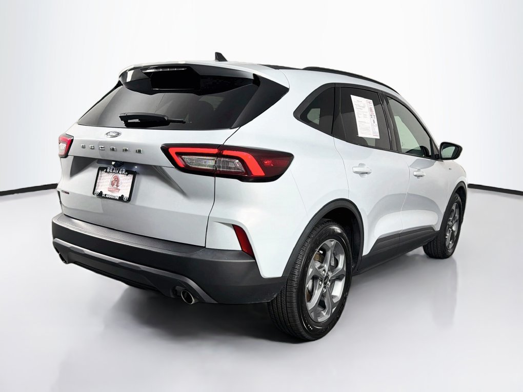 Used 2025 Ford Escape ST-Line FWD image 10