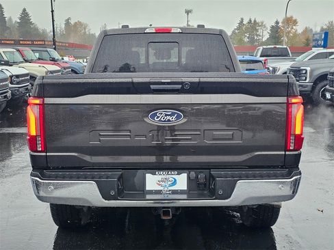 Used 2024 Ford F150 Lariat image 6