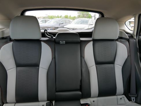 Used 2019 Subaru Crosstrek 2.0i Limited w/ Moonroof Package w/Navigation AWD/4WD image 13